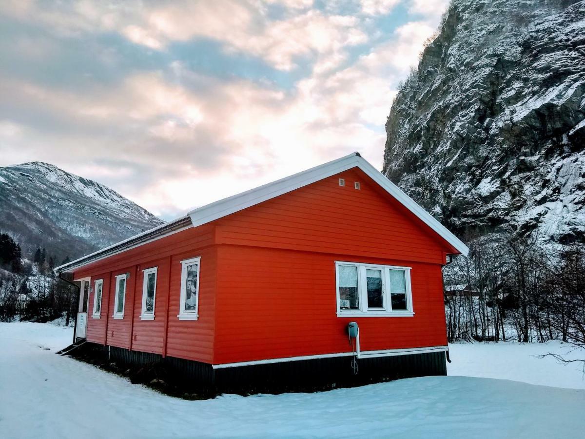 Steinshølen Holiday Home Flåm Eksteriør bilde